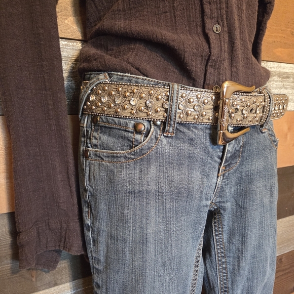 Guess Gray Rhinestone Embellished Belt - Picture 4 of 14